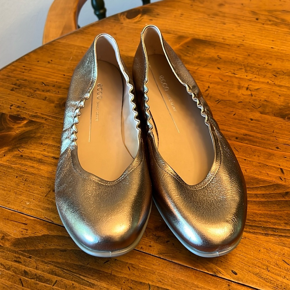 Ecco Light Gold Flat Ballet Shoes Size 41